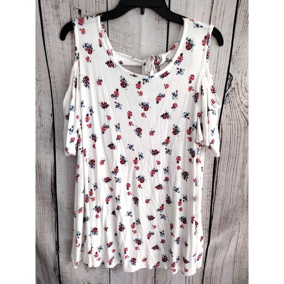 Lane Bryant NEW White Floral Tie Back Flutter Sleeve Cold Shoulder Swing Top 2X - Picture 2 of 10